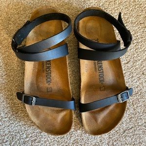 Birkenstock Women’s Daloa Sandal. Size 37.